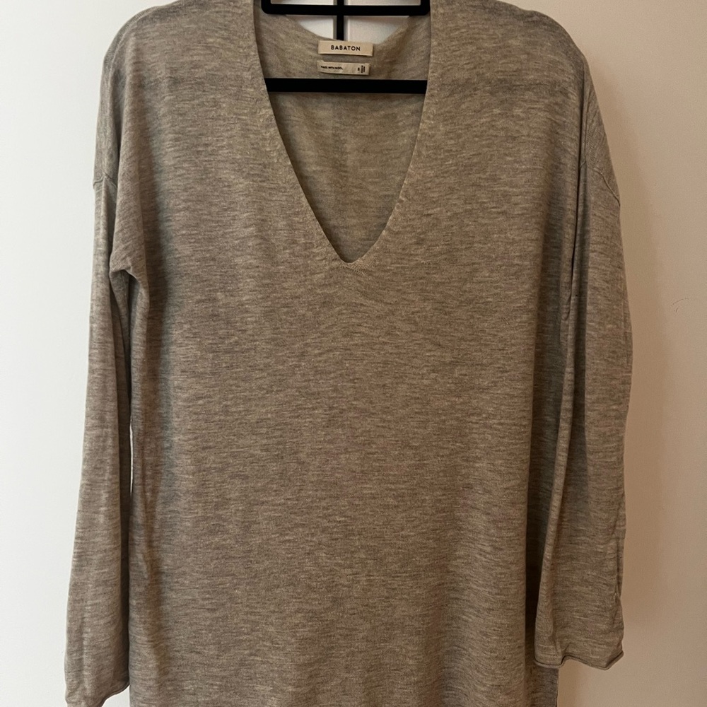 Light wool sweater top from Babaton